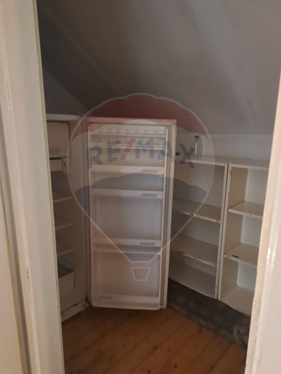 Apartament cu 4 camere de închiriat în zona Grigorescu