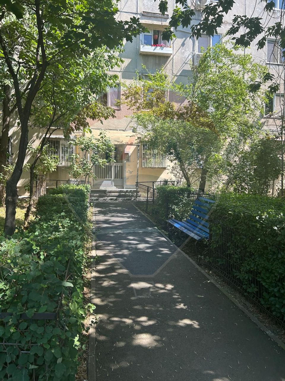 Apartament 2 camere zona C-tin Brâncoveanu