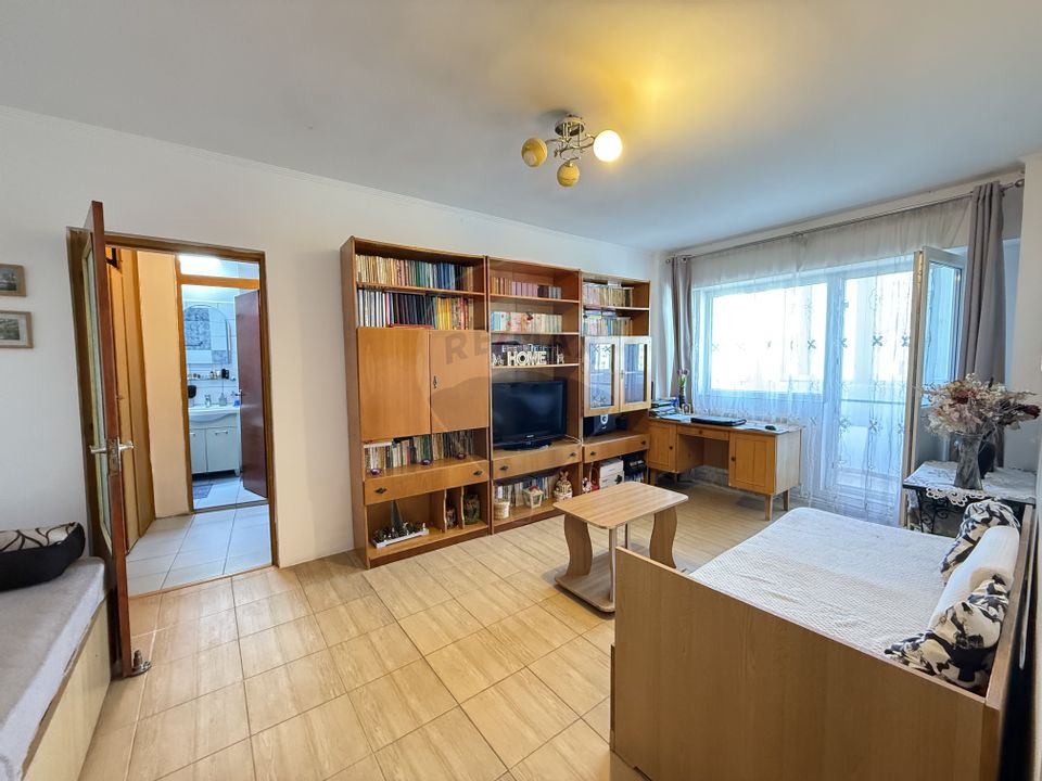 Apartament doua camere APARATORII PATRIEI