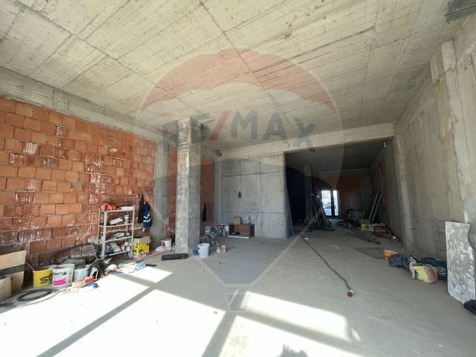 149sq.m Commercial Space for rent, Turnisor area