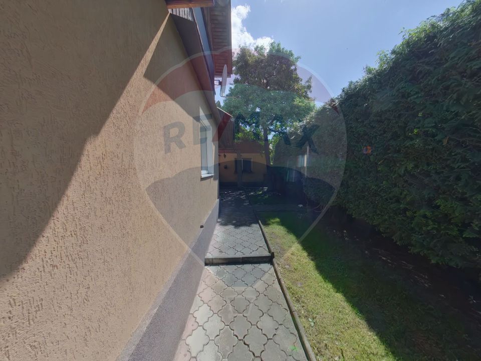 5 room House / Villa for sale, Est area