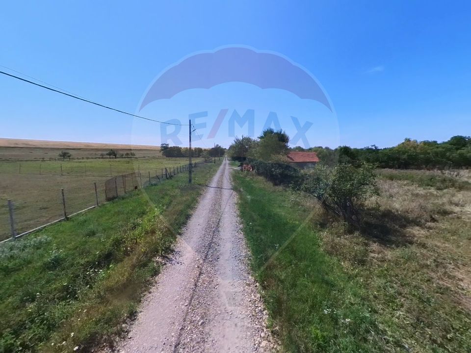 Land 3,766sqm Silagiu / DJ 572