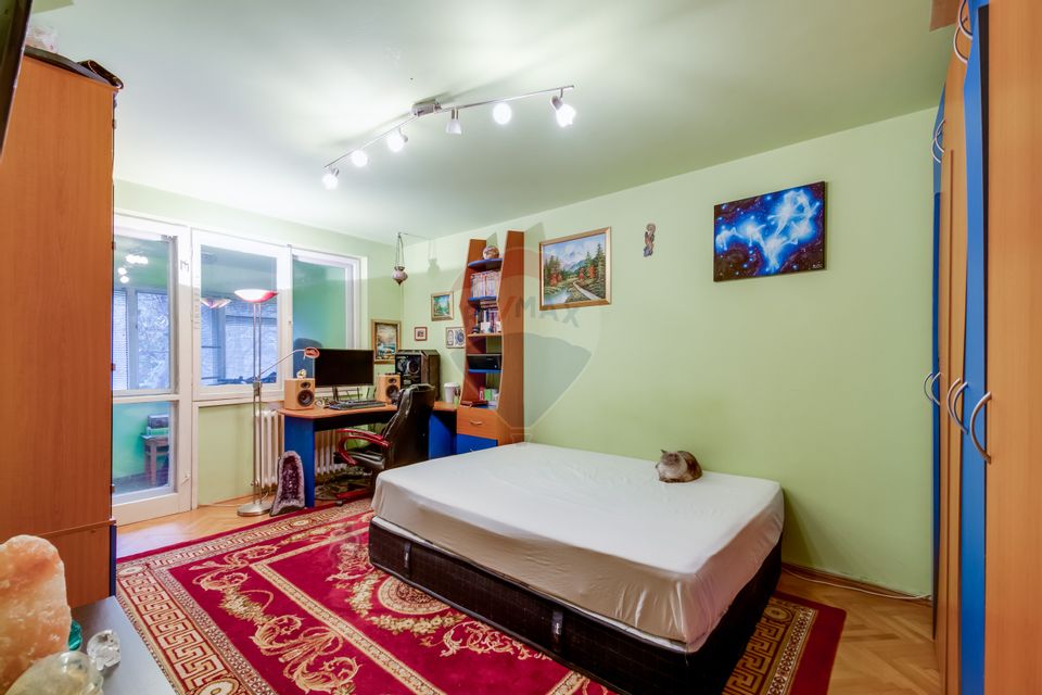 Apartament de vânzare, 3 camere,  zona metrou/ parc Tineretului