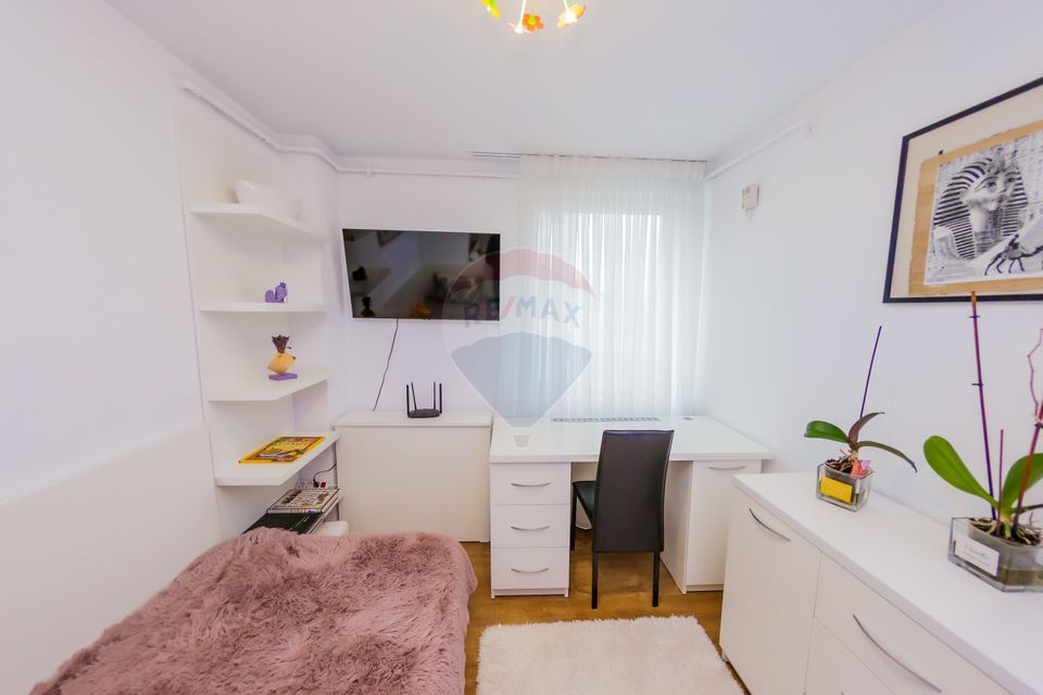 Apartament cu 3 camere lângă  Prefectură
