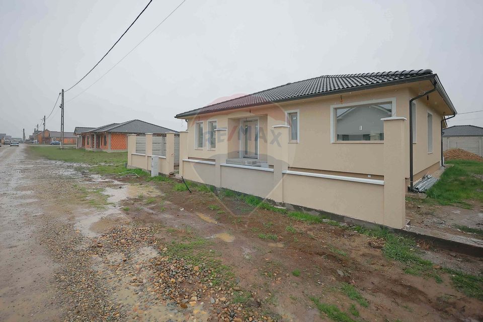 4 room House / Villa for sale