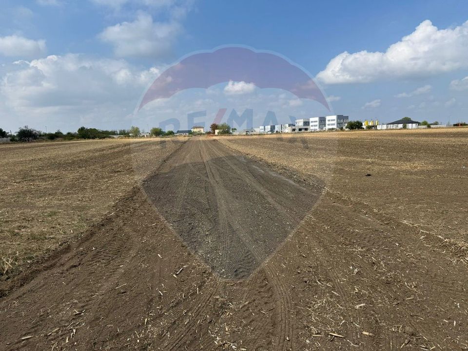 Land 400sqm Isalnita / Strada Tufanele