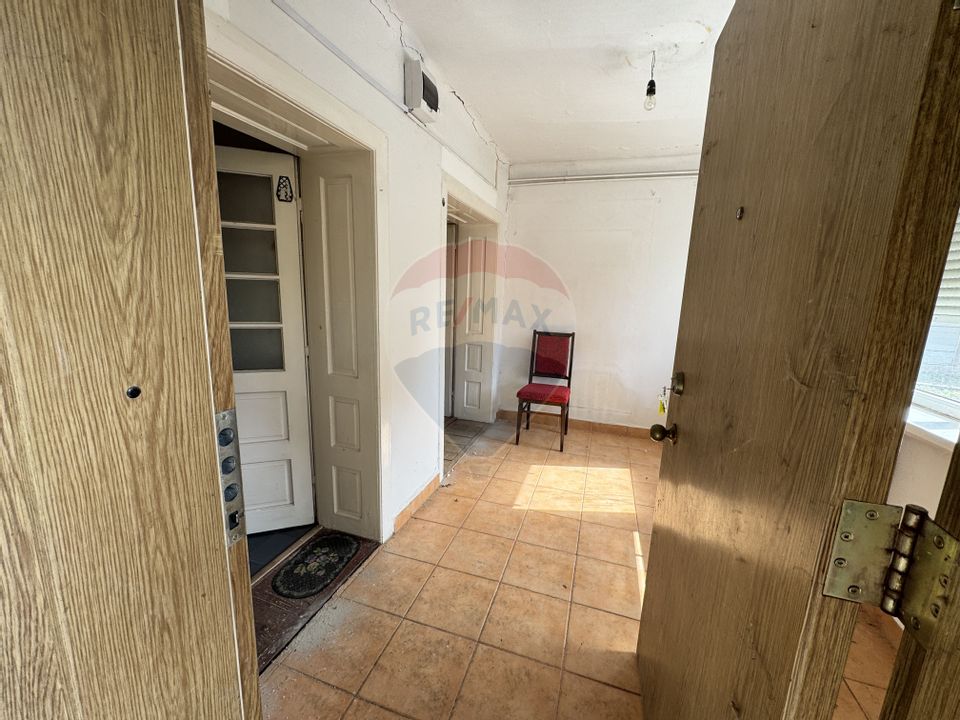 Casa cu teren de 257mp, zona ultracentral, Magzinul Crisu