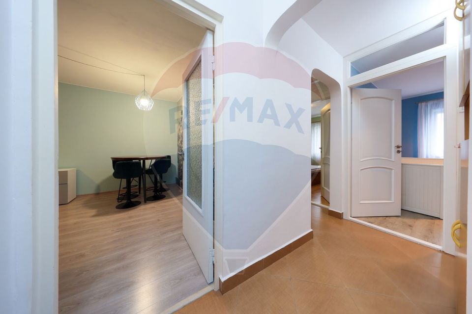 3 room Apartment for rent, Tractorul area