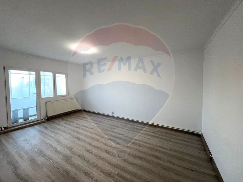 3 room Apartment for sale, Narcisa area