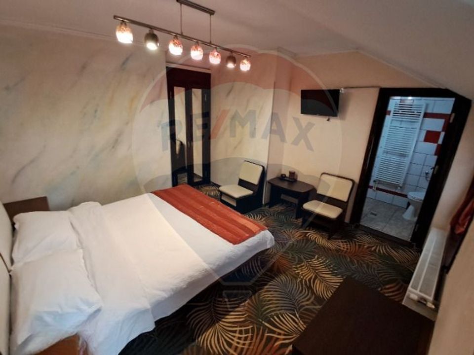 Hotel / Pensiune cu 15 camere - Pensiunea Italiana