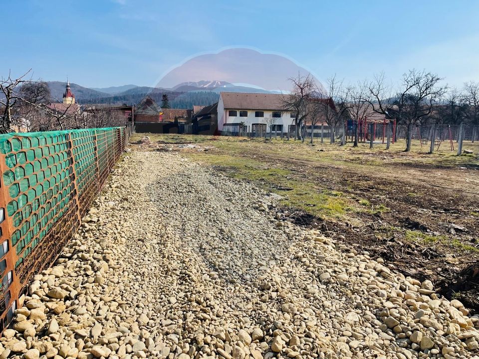 Teren Cristian-Brasov / Strada Barsei cu proiect de casa