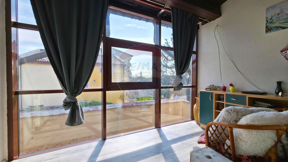 7 room House / Villa for sale, Giulesti area
