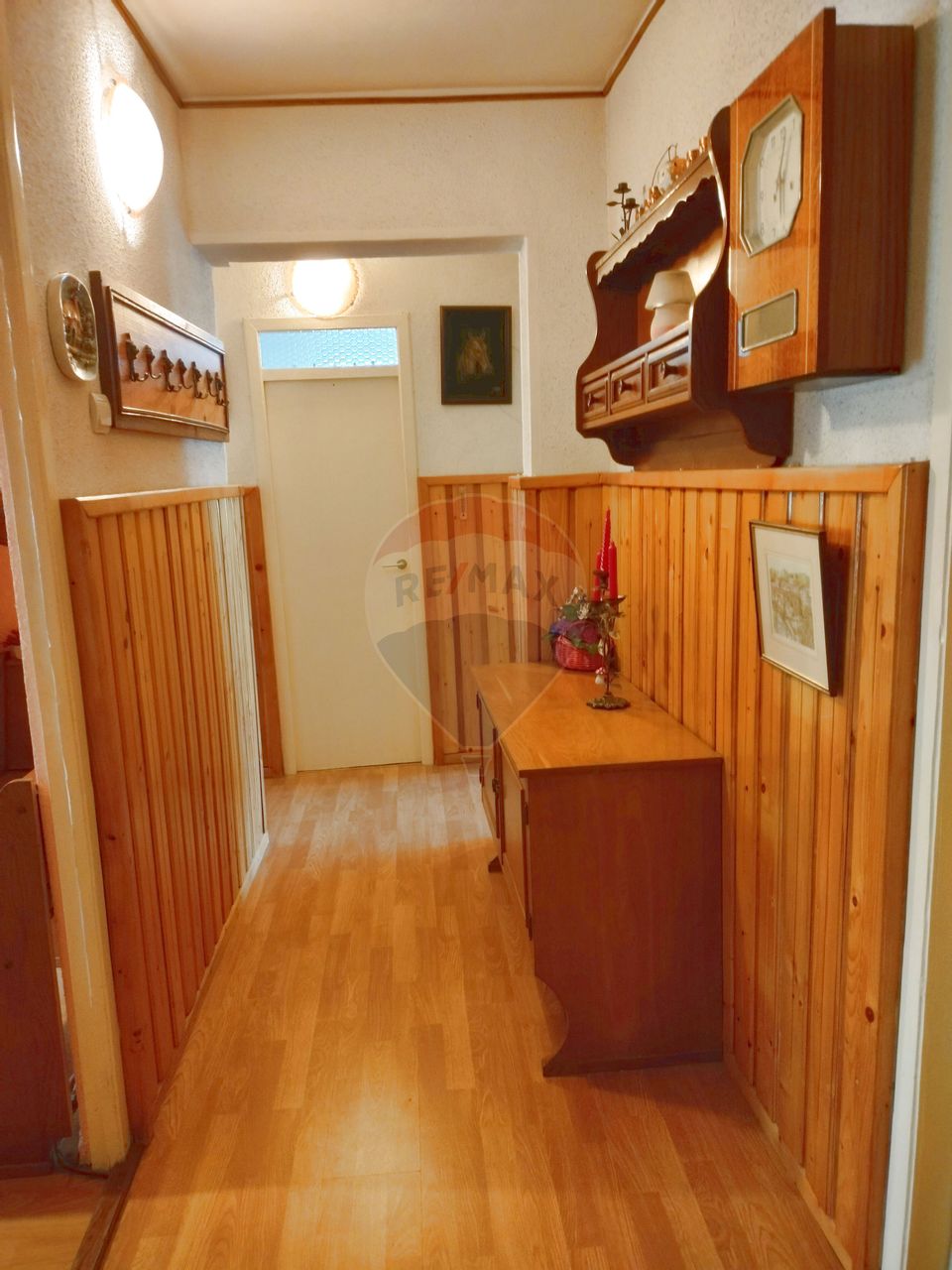 Apartament 3 camere zona primariei -Medias