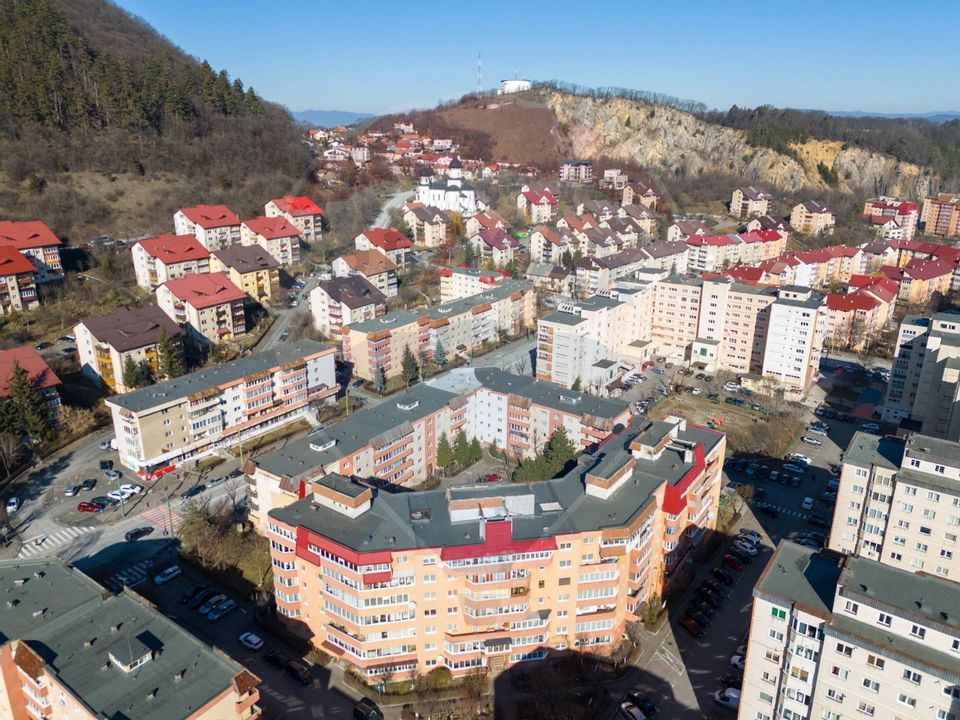 2 room Apartment for rent, Valea Cetatii area