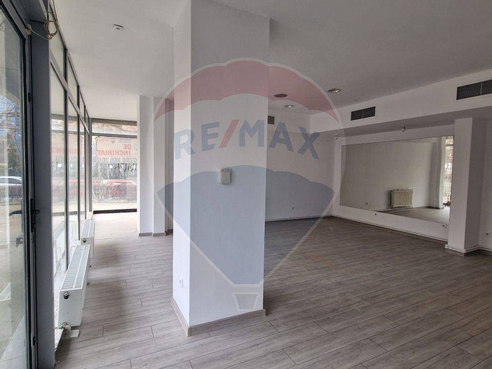 De inchiriat spatiu comercial 88 mp zona Centrul Civic