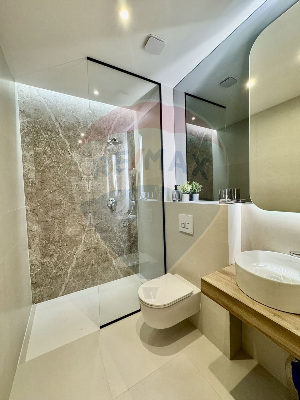 Apartament mobilat utilat & terasa I ARQA Erou Iancu Nicolae - Pipera