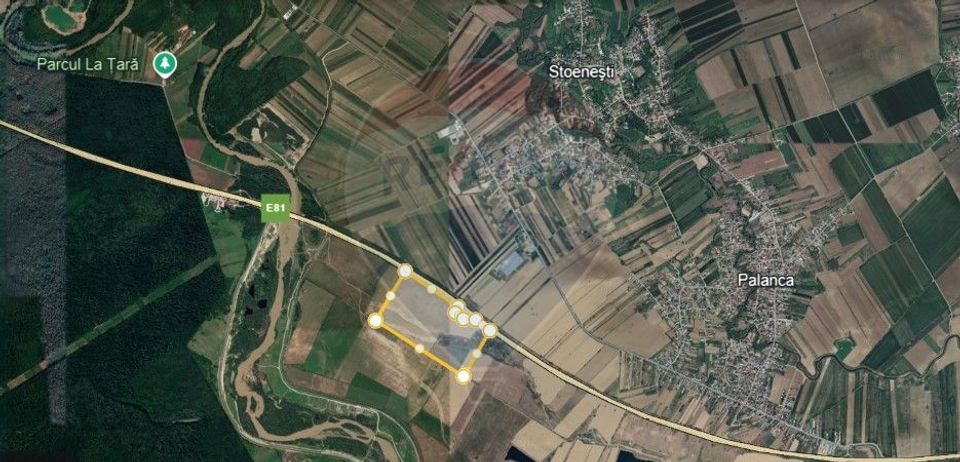 Land 295,413sqm Floresti-Stoenesti / None