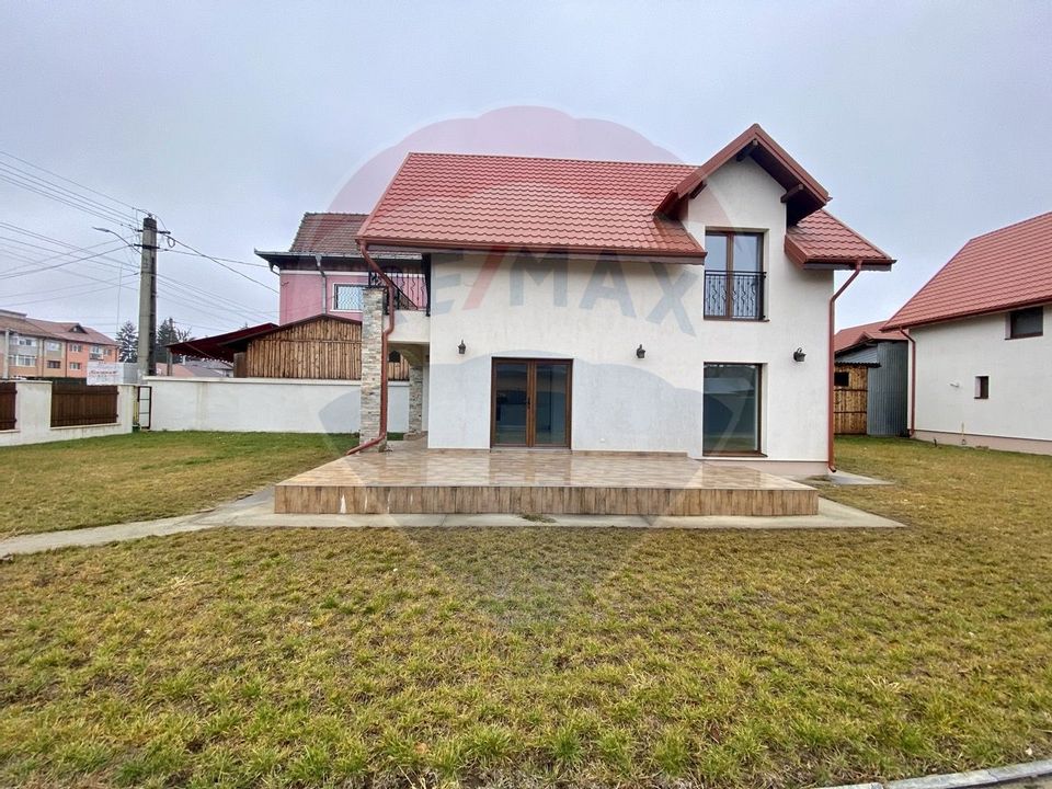 Your future home: spacious and modern houses, close to Ploiesti!