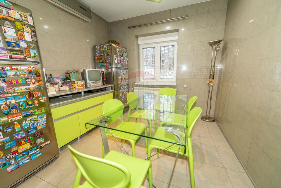 Parter de vila / casa 3 camere, curte Ferdinand Foisor