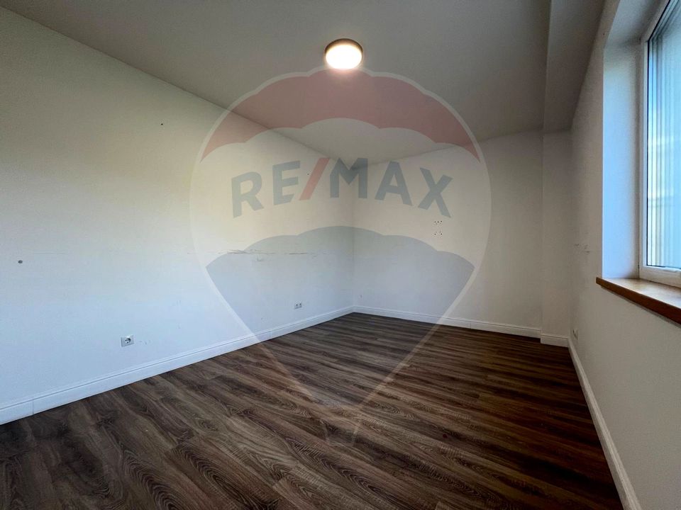 Vilă de închiriat în zona Gruia, pretabilă birou & rezidențial