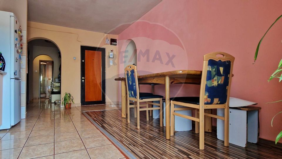 Vanzare Apartament 4 camere decomandate , Manastur