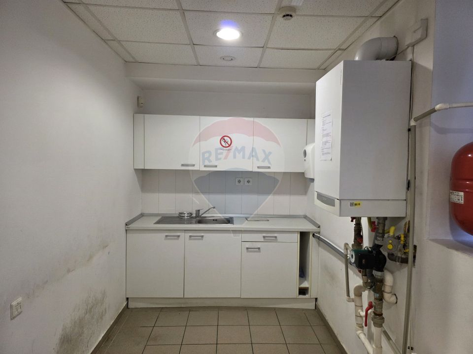 Oferta - Spatiu comercial de inchiriat in zona centrala a mun Onesti