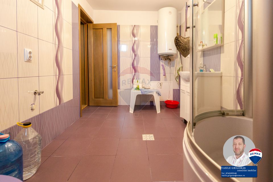 4 room House / Villa for sale