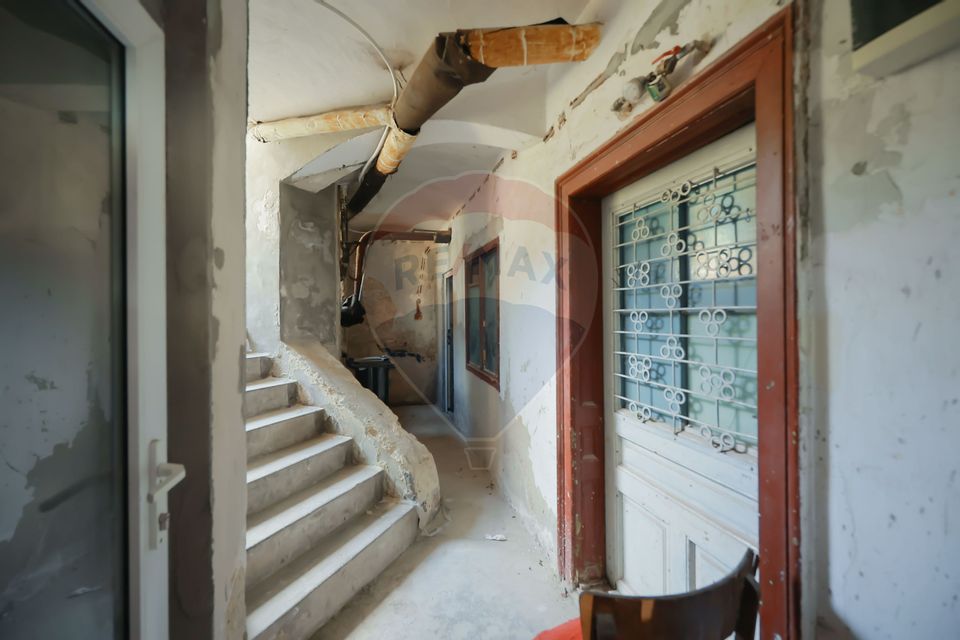 Spațiu comercial de 146 mp, Ultracentral, de Închiriat