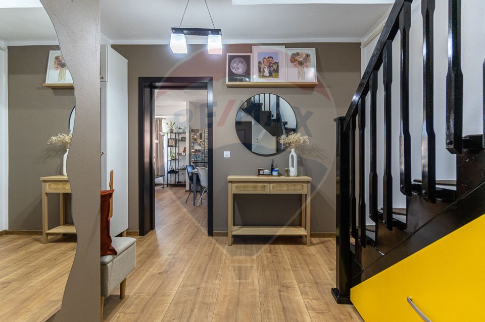 COMISION 0%| DE VANZARE| 3 CAMERE+MANSARDA AMENAJATA| LOC DE PARCARE|