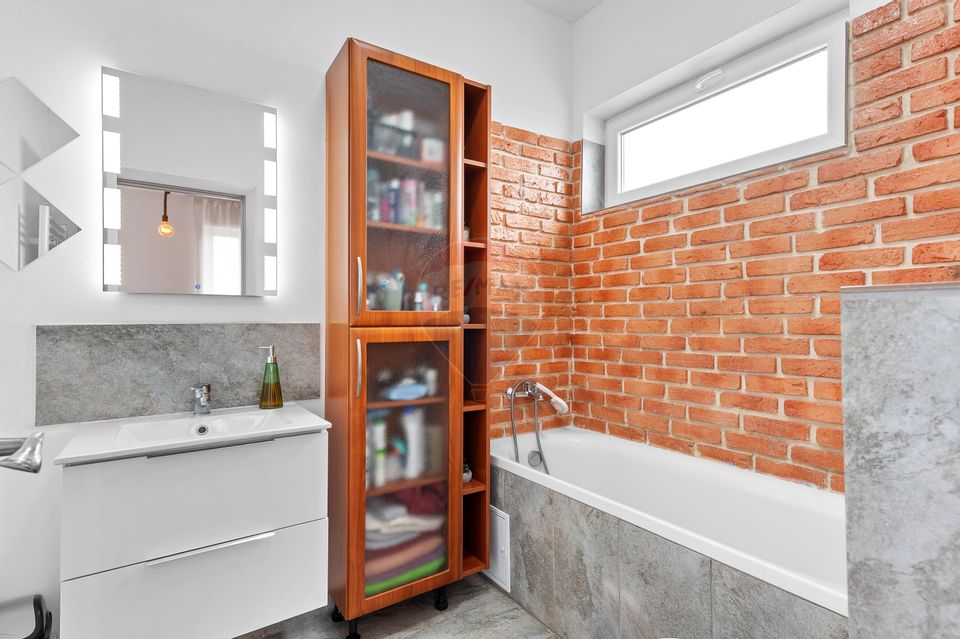 DE VANZARE Casă ecologică 4 camere PREMIUM în Dragomirești-Deal