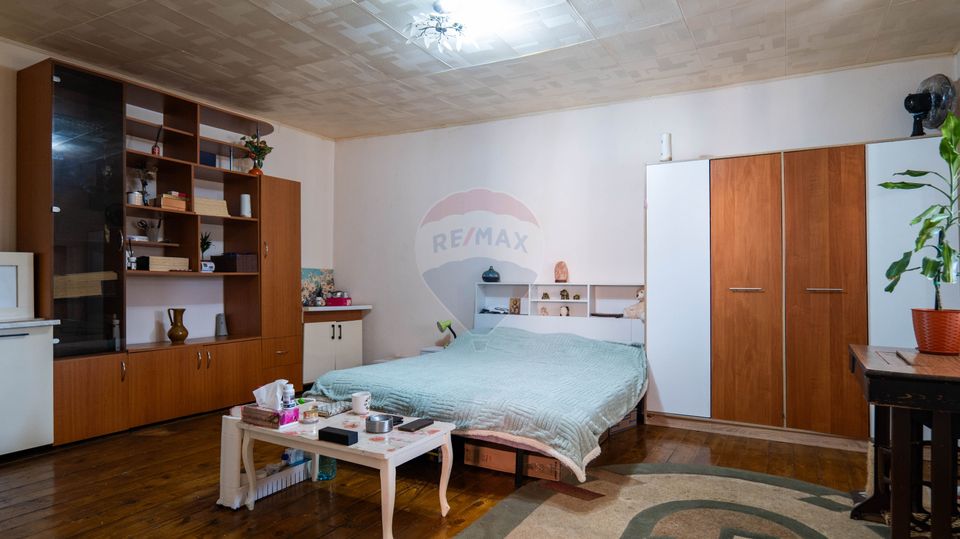 4 room House / Villa for sale