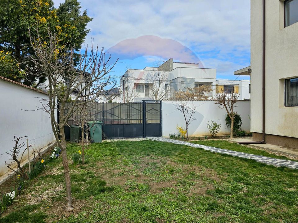 Special villa with 3 levels for sale Pantelimon - Cernica Forest