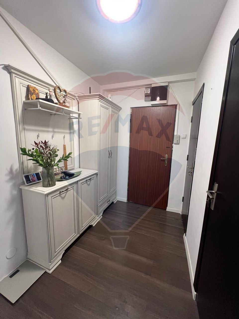 Apartament 4 camere in zona Ozana