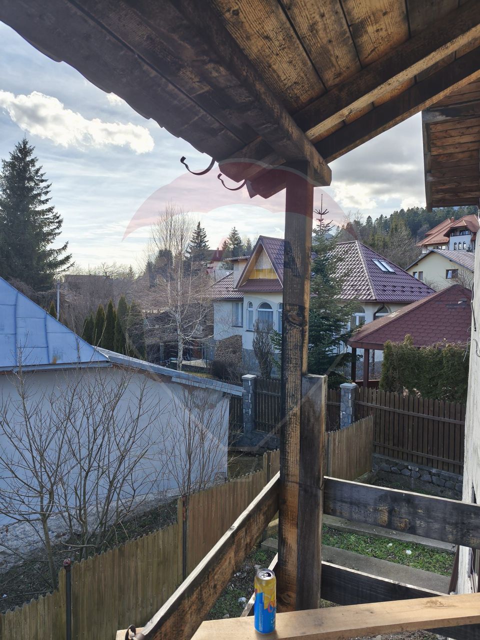 5 room House / Villa for sale, Poiana Tapului area