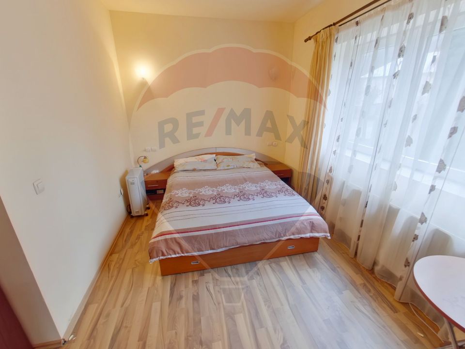 10 room House / Villa for sale, Central area