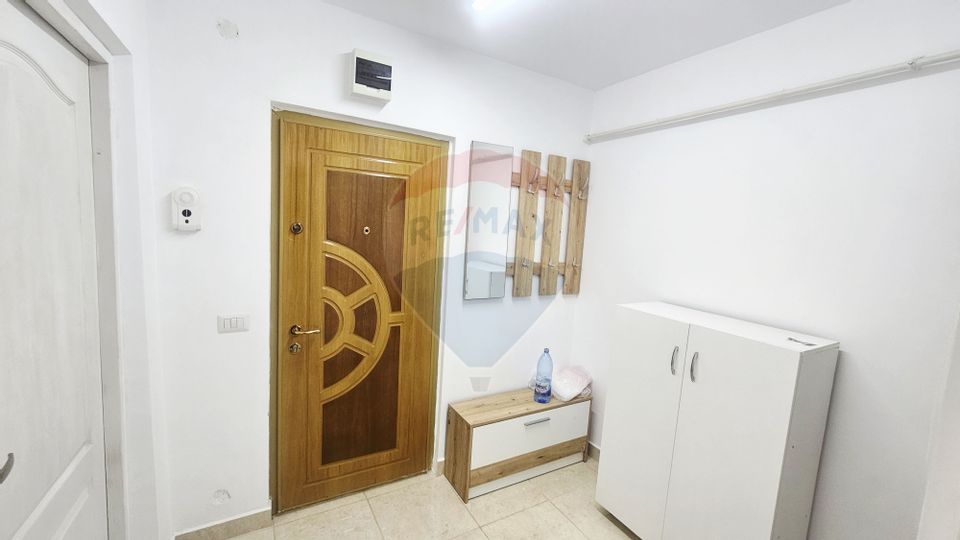 Apartament cu 1 camere de închiriat în zona Central