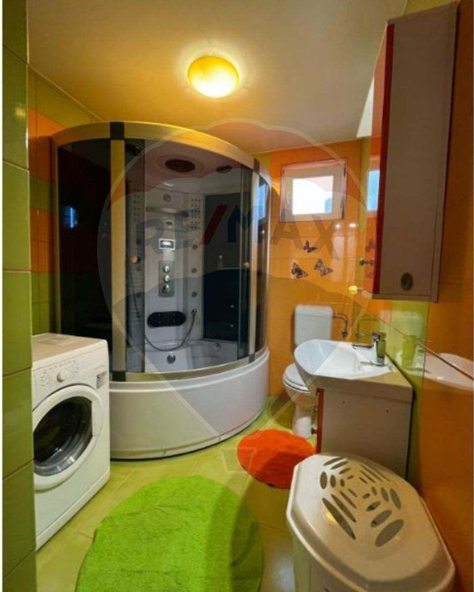 Apartament spațios-3 camere-la curte în Turnișor-Inchiriere