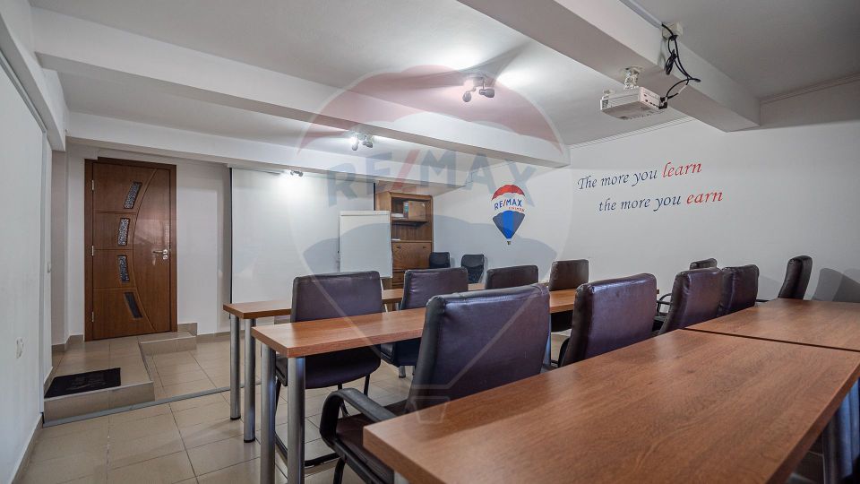 66sq.m Office Space for rent, Centrul Civic area
