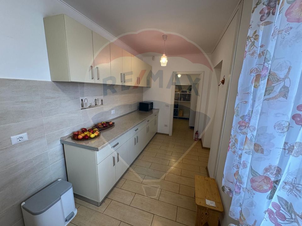 6 room House / Villa for sale, Darmanesti area