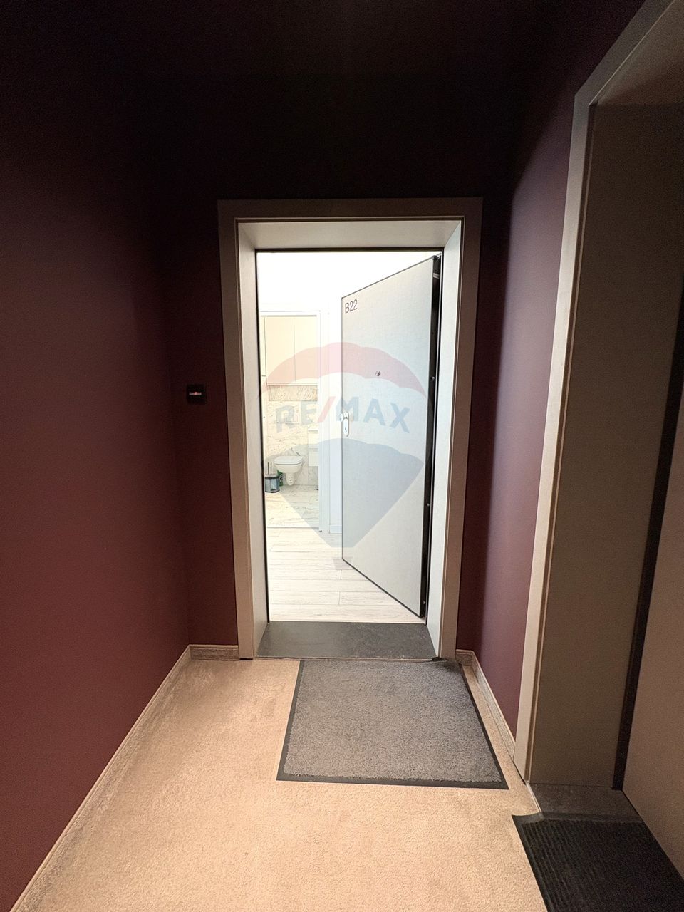 Apartament 2 camere de închiriat cu 2 locuri de parcare subterane