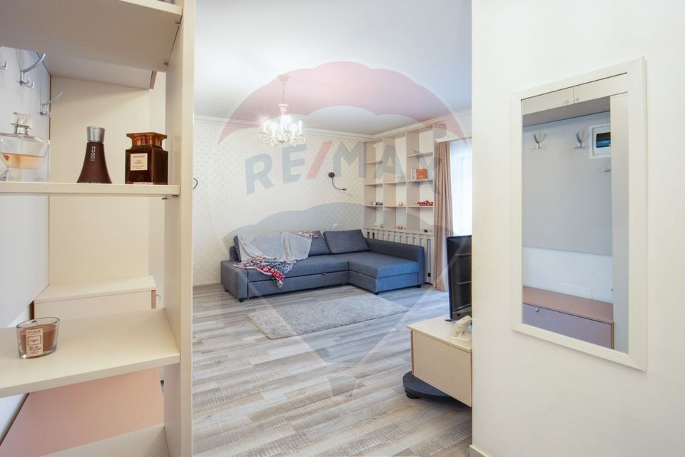 Apartament modern - investitie 375E/chirie