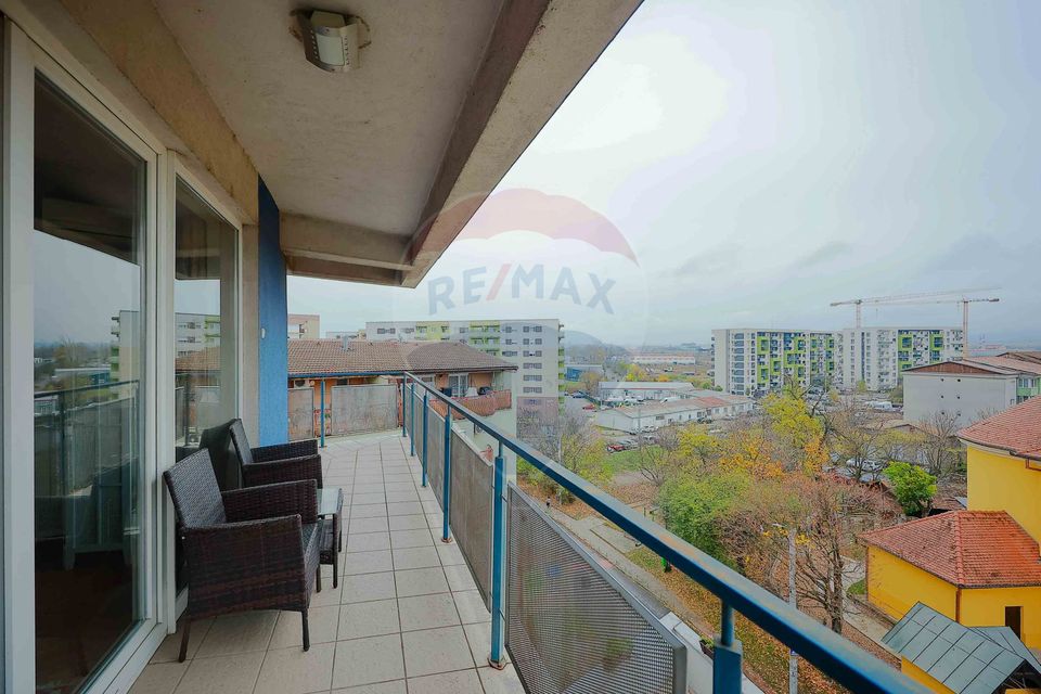 Apartament 3 camere, 2 băi, 91 mpu, lift, terasă mare, Prima Nufărul