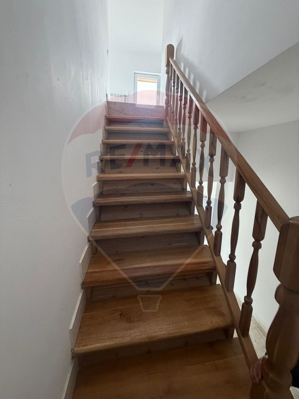 12 room House / Villa for sale, Central area