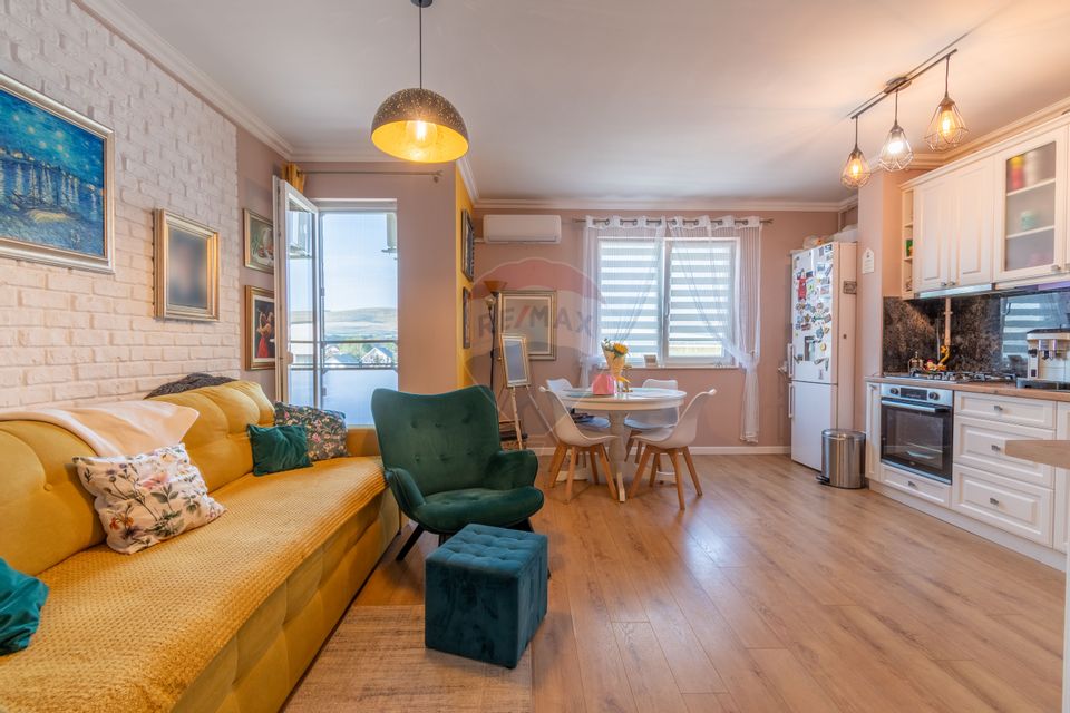 Apartament de vanzare, 3 camere, Strada Sesul de Sus, Zona Pepco