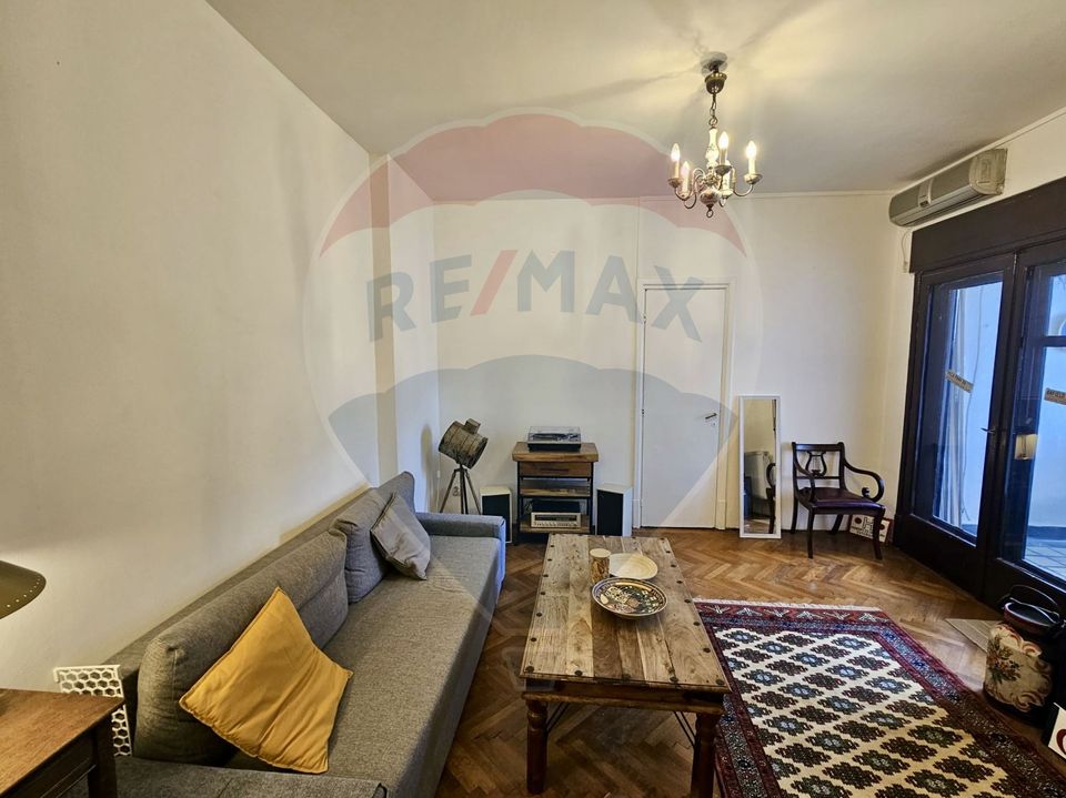 Apartament  2 camere în zona Ultracentrala a capitalei