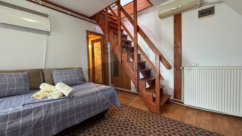 Hotel - Pensiune cu 14 duplexuri  de vânzare  CASA CU STUF Olimp