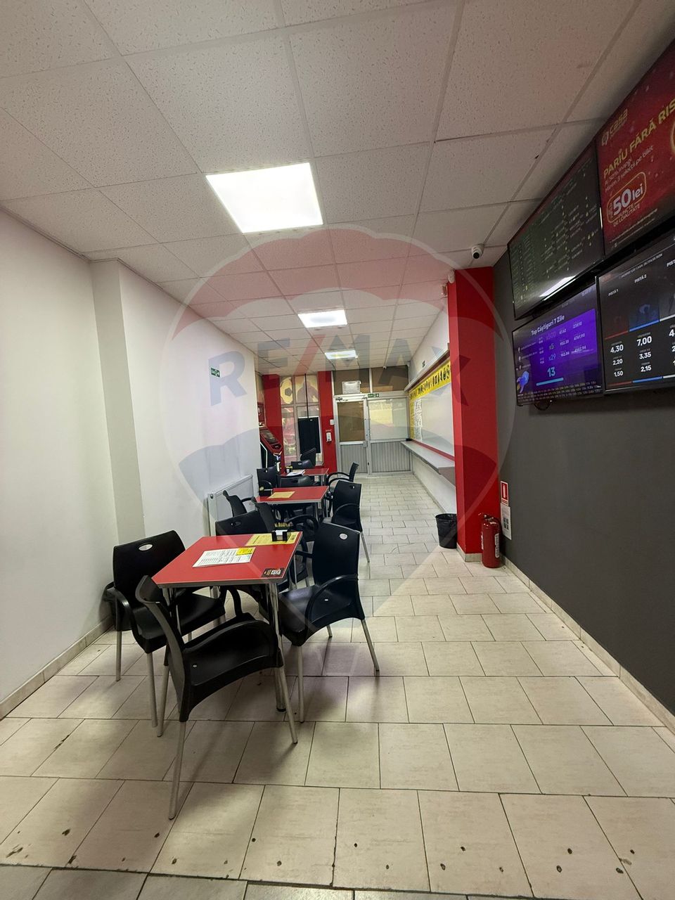 Spațiu comercial de 60mp de închiriat în zona Rovine