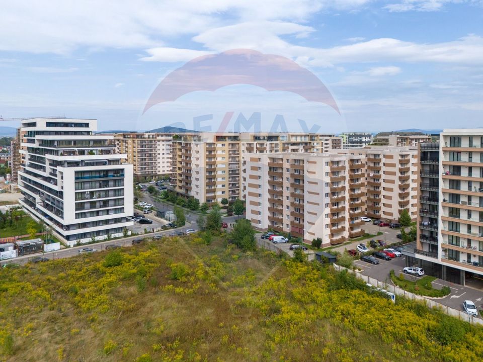 3 room Apartment for sale, Tractorul area