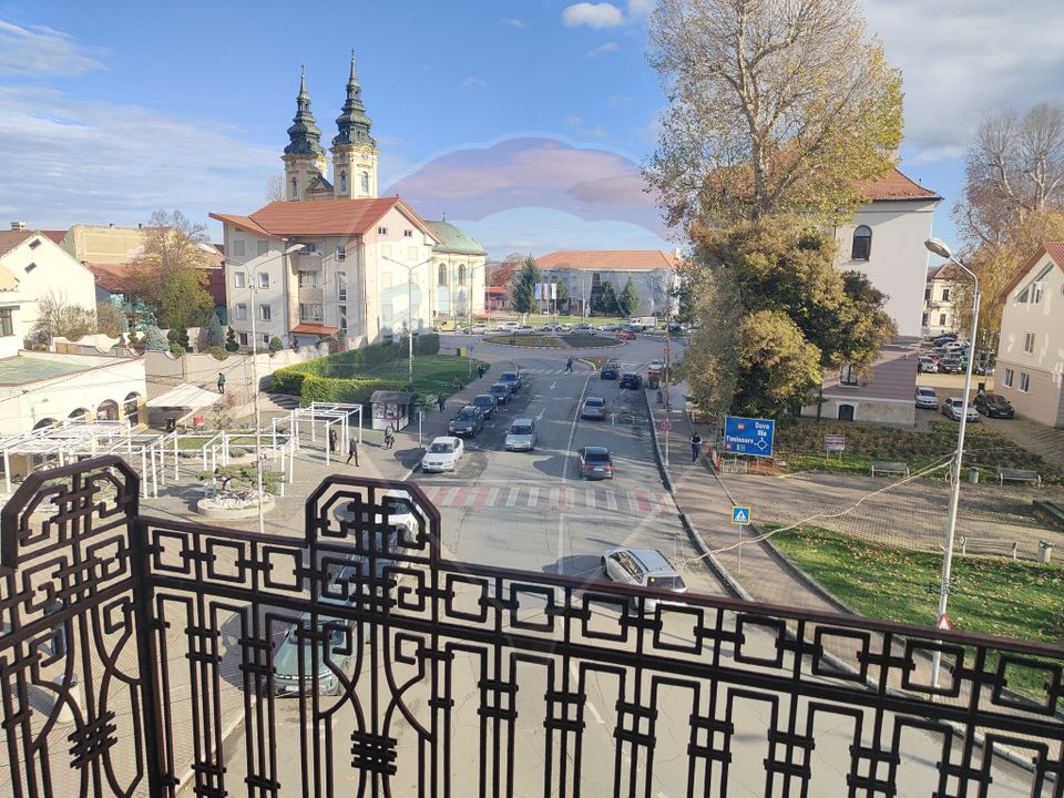 5 room Apartment for sale