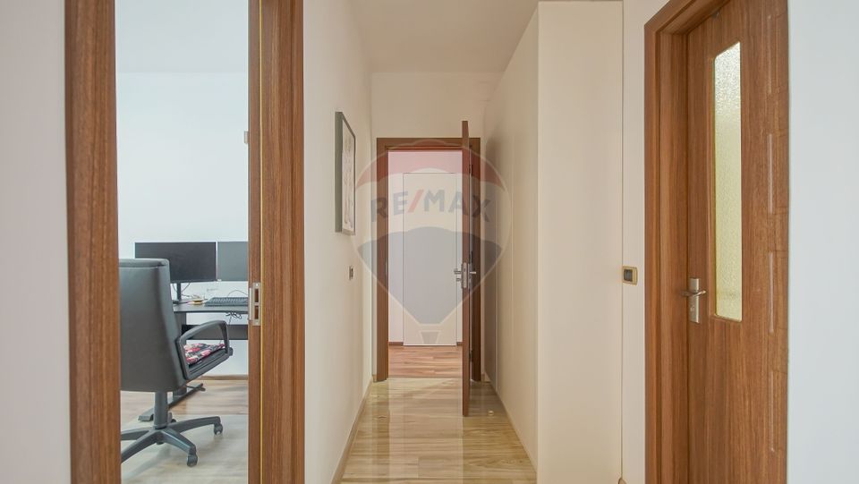 - REZERVAT -  Apartament Premium 4 Camere